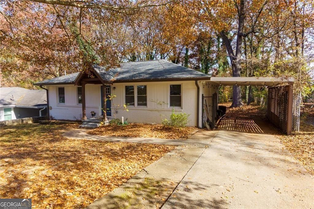 2228 Polar Rock Avenue SW Atlanta GA 30315