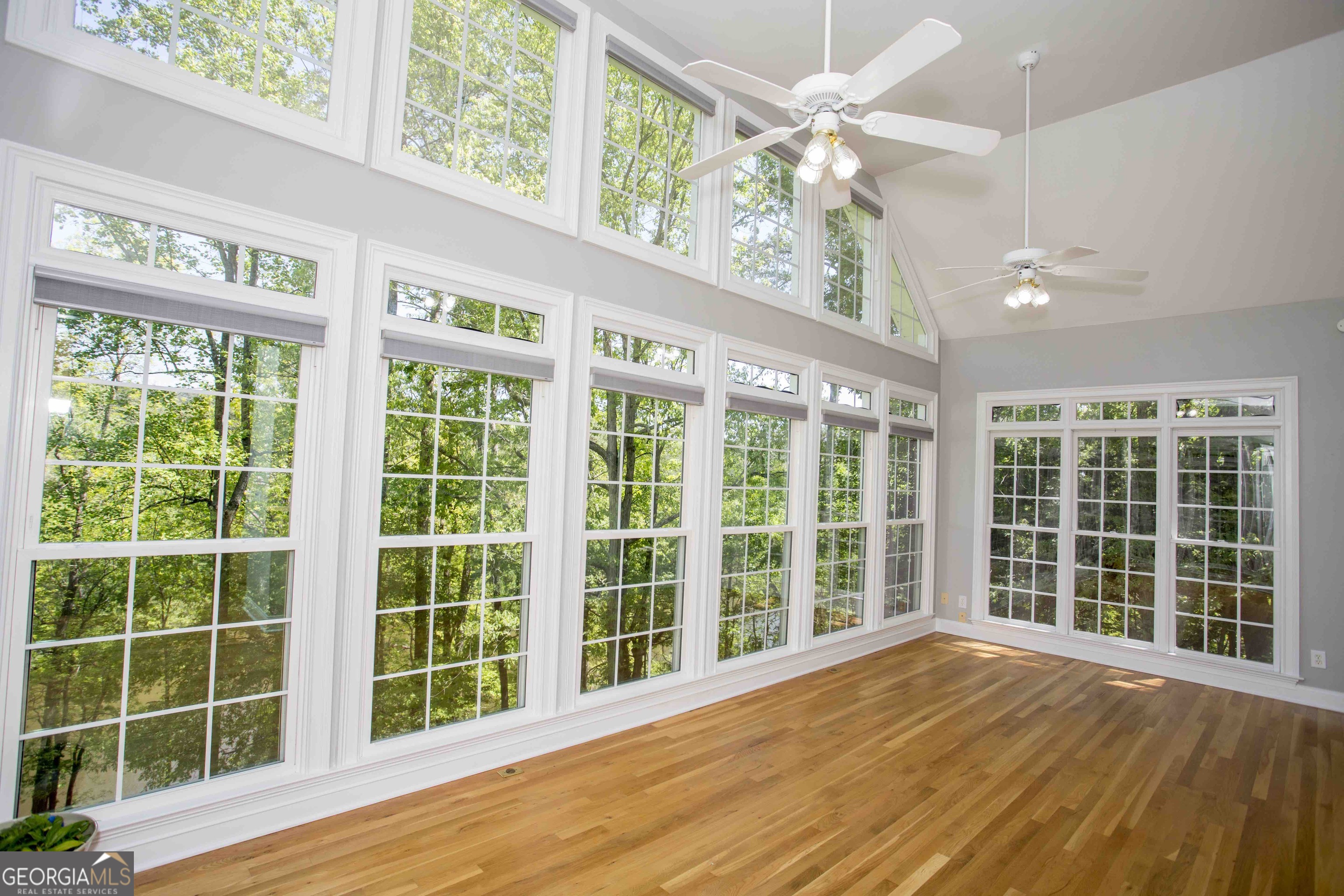 31 Rocky Circle NE White GA 30184