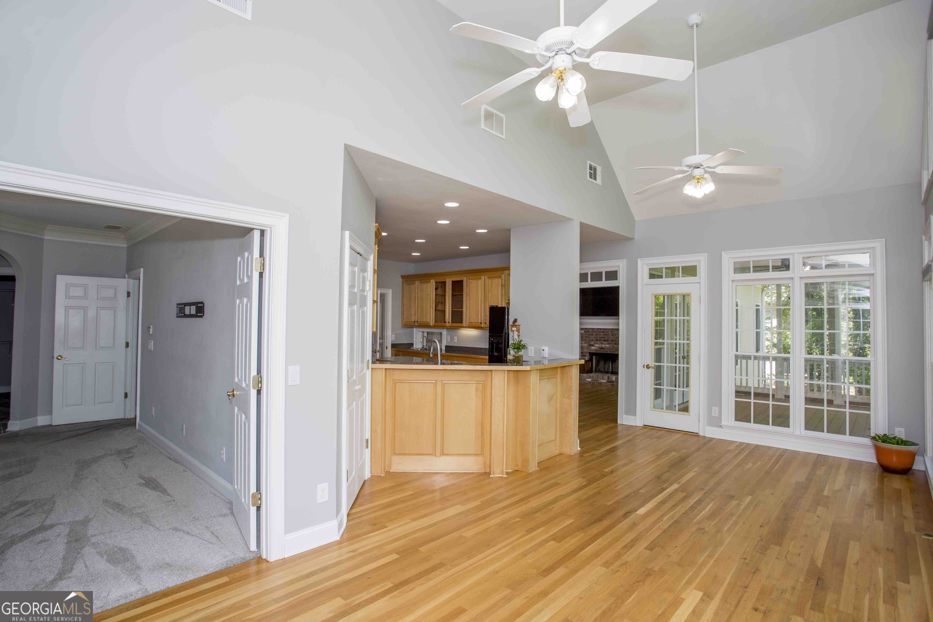 31 Rocky Circle NE White GA 30184
