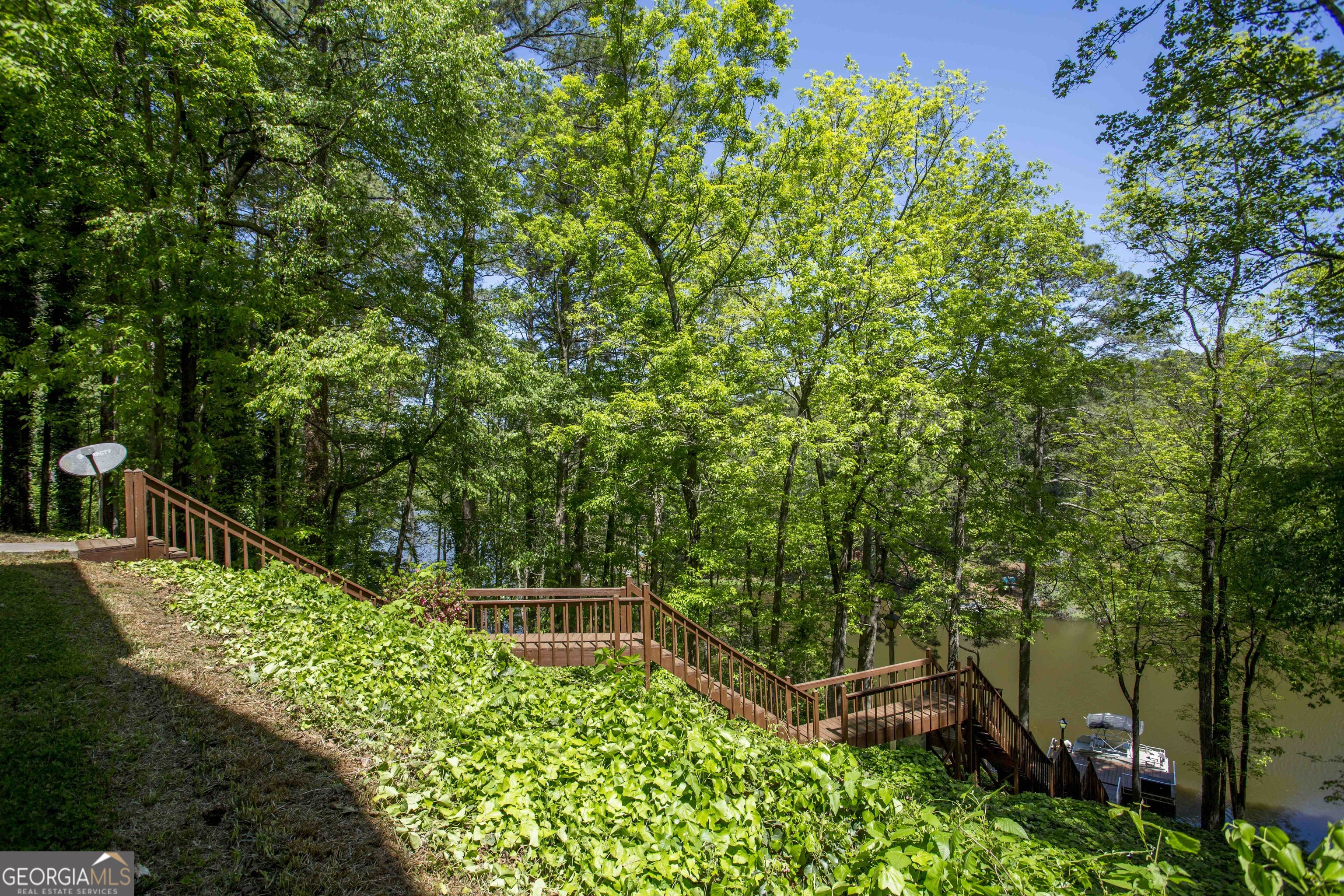 31 Rocky Circle NE White GA 30184