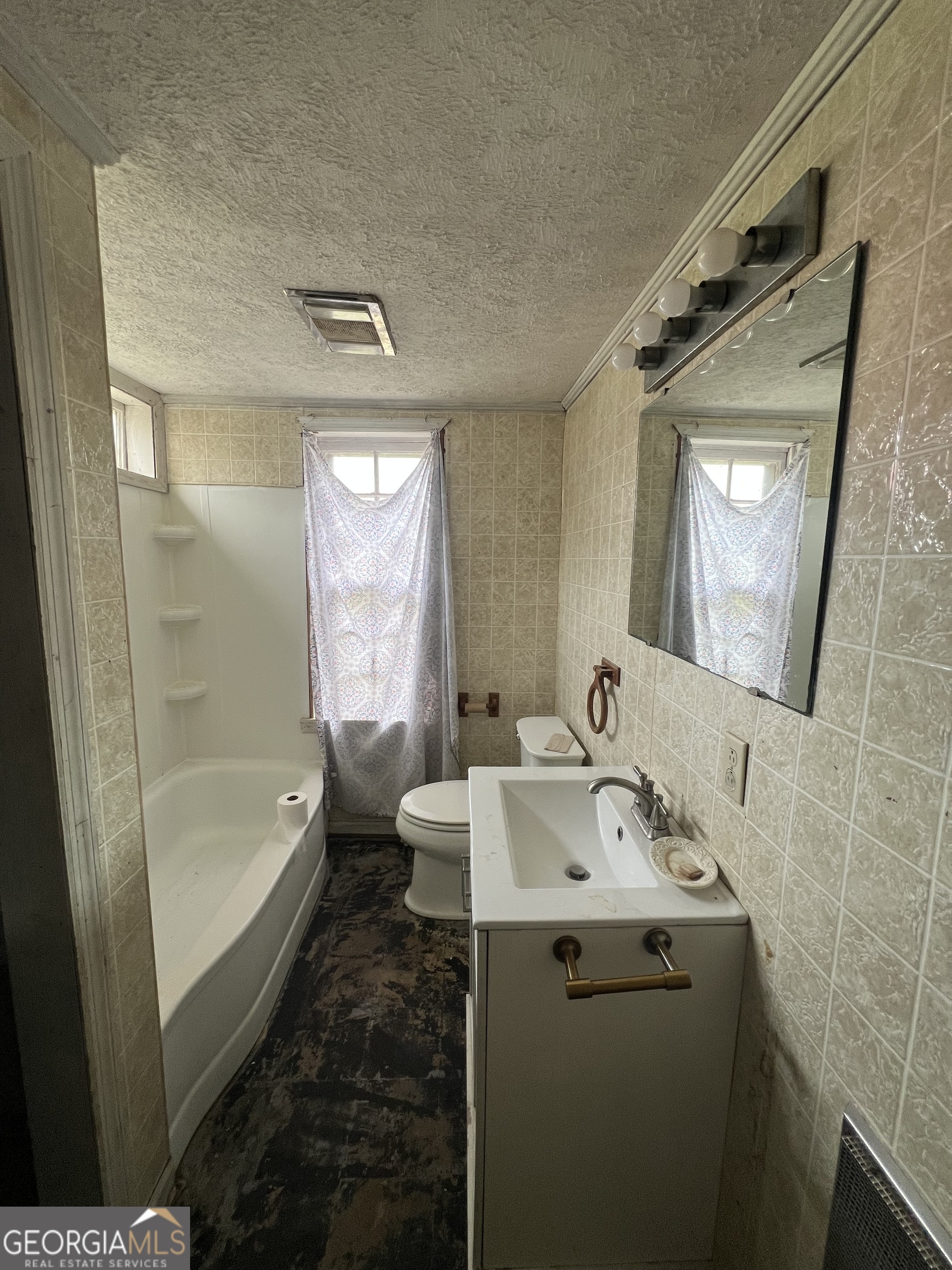 179 Independence Street Tignall GA 30668
