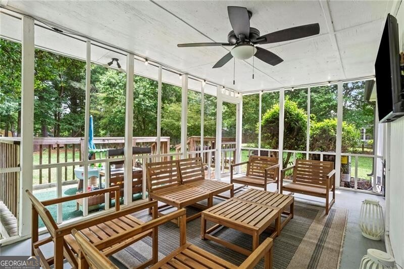 2370 Holly Springs Road NE Marietta GA 30062