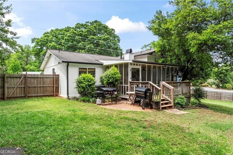 2370 Holly Springs Road NE Marietta GA 30062