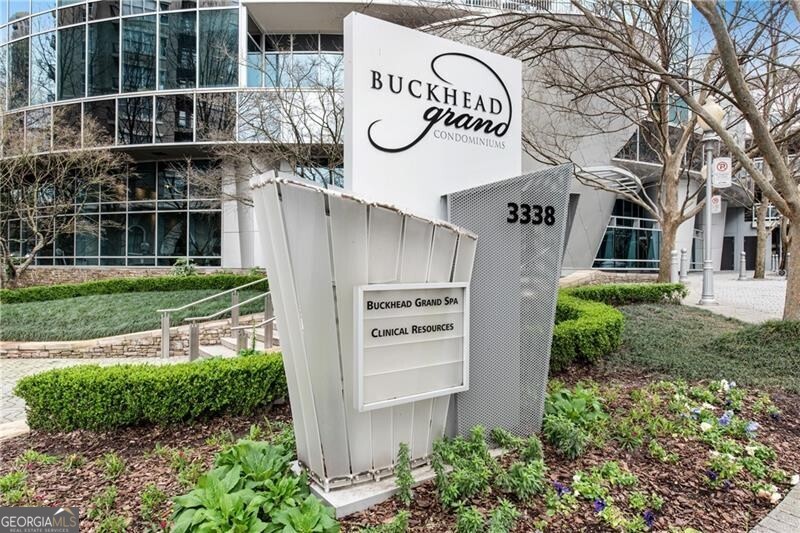 3338 Peachtree Road NE Atlanta GA 30326