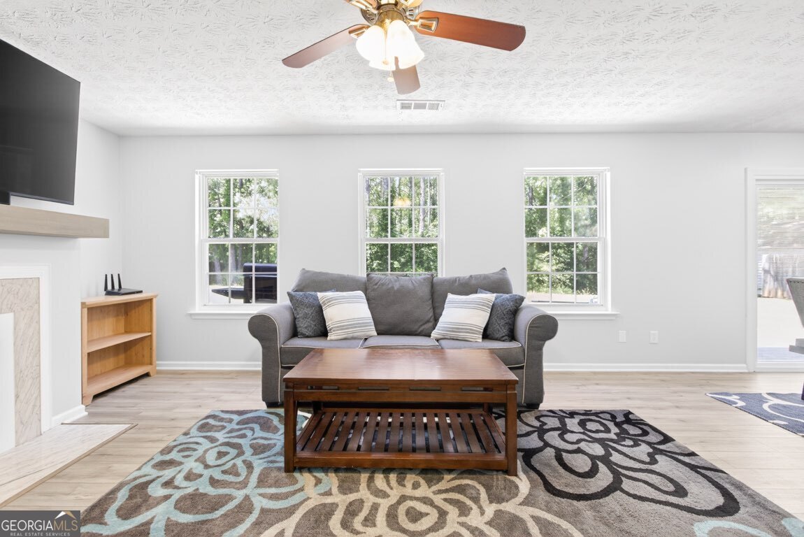 3279 Deer Valley Drive NW Acworth GA 30101