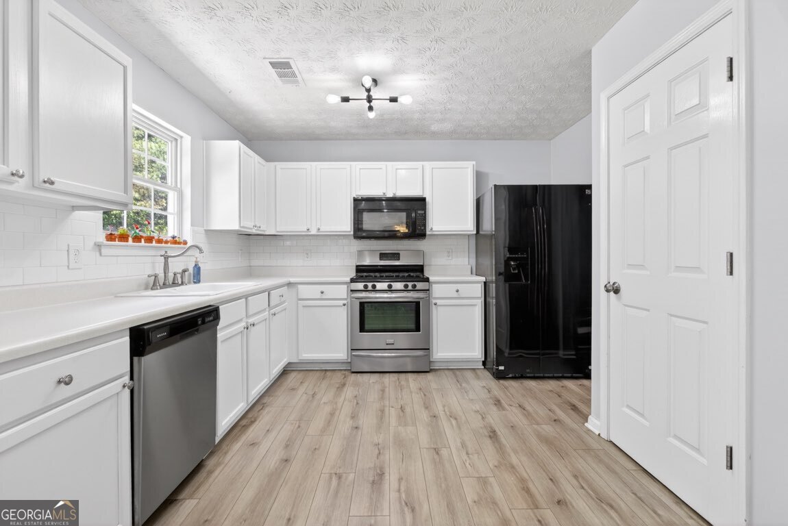 3279 Deer Valley Drive NW Acworth GA 30101