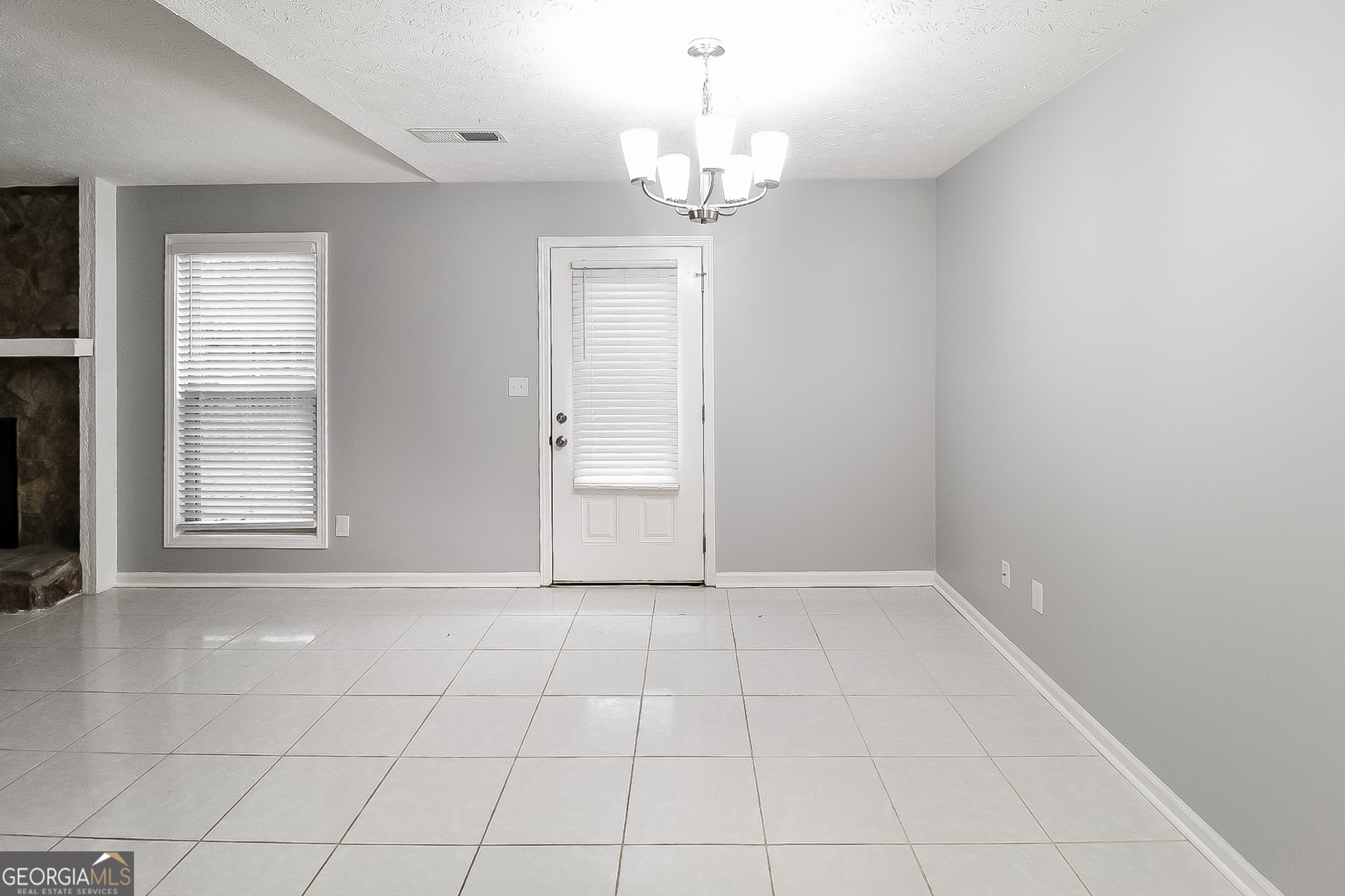 8630 Cedar Creek Ridge Riverdale GA 30274