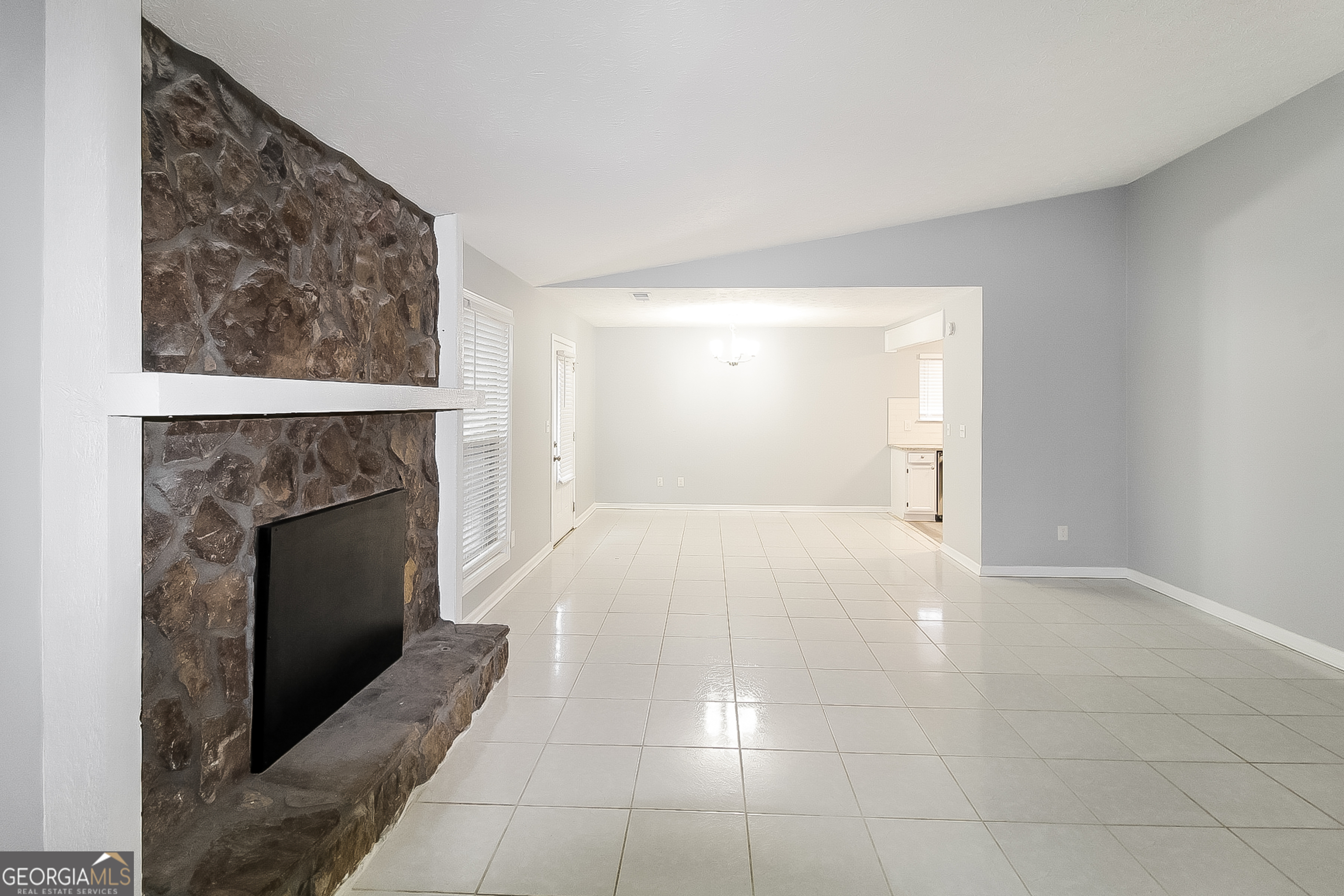 8630 Cedar Creek Ridge Riverdale GA 30274