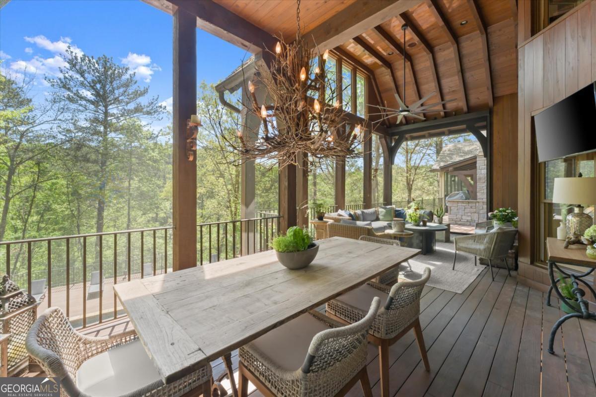 581 Pine Valley Road SE Marietta GA 30067