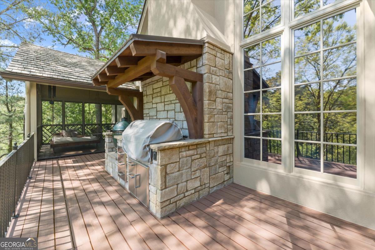 581 Pine Valley Road SE Marietta GA 30067