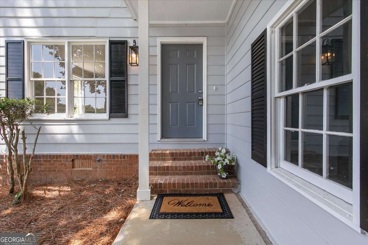 1420 Fieldgreen Overlook Stone Mountain GA 30088