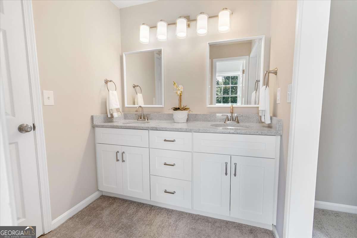 1420 Fieldgreen Overlook Stone Mountain GA 30088
