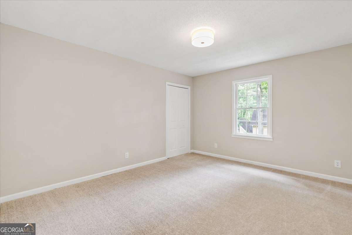1420 Fieldgreen Overlook Stone Mountain GA 30088