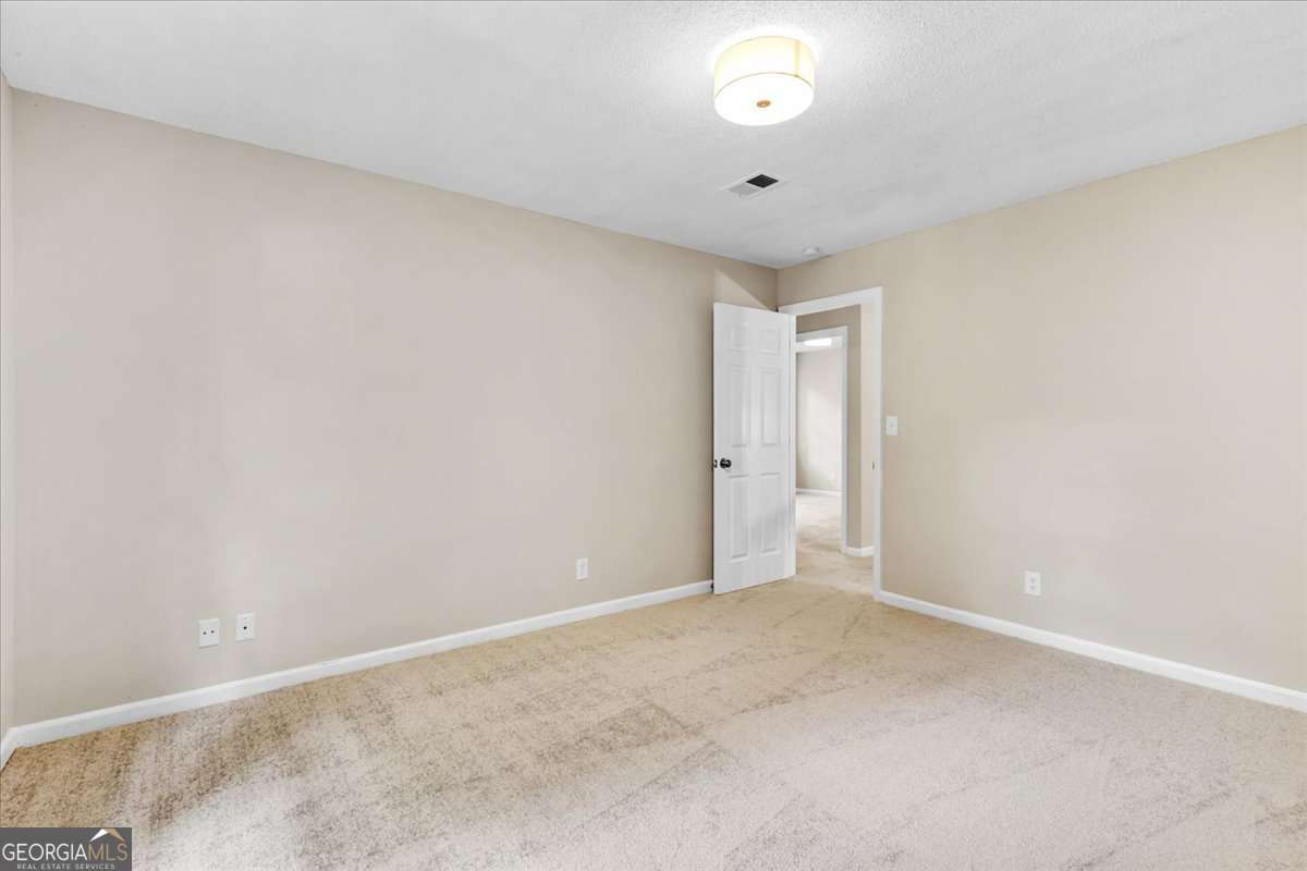1420 Fieldgreen Overlook Stone Mountain GA 30088