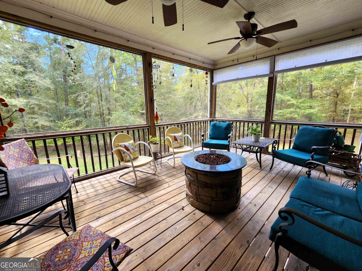 1091 Bouldercrest Way Greensboro GA 30642