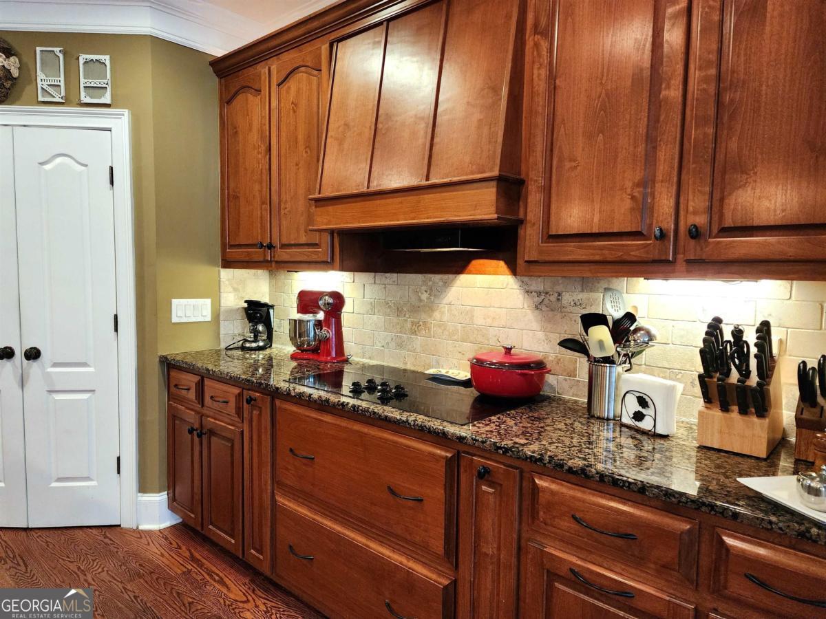 1091 Bouldercrest Way Greensboro GA 30642