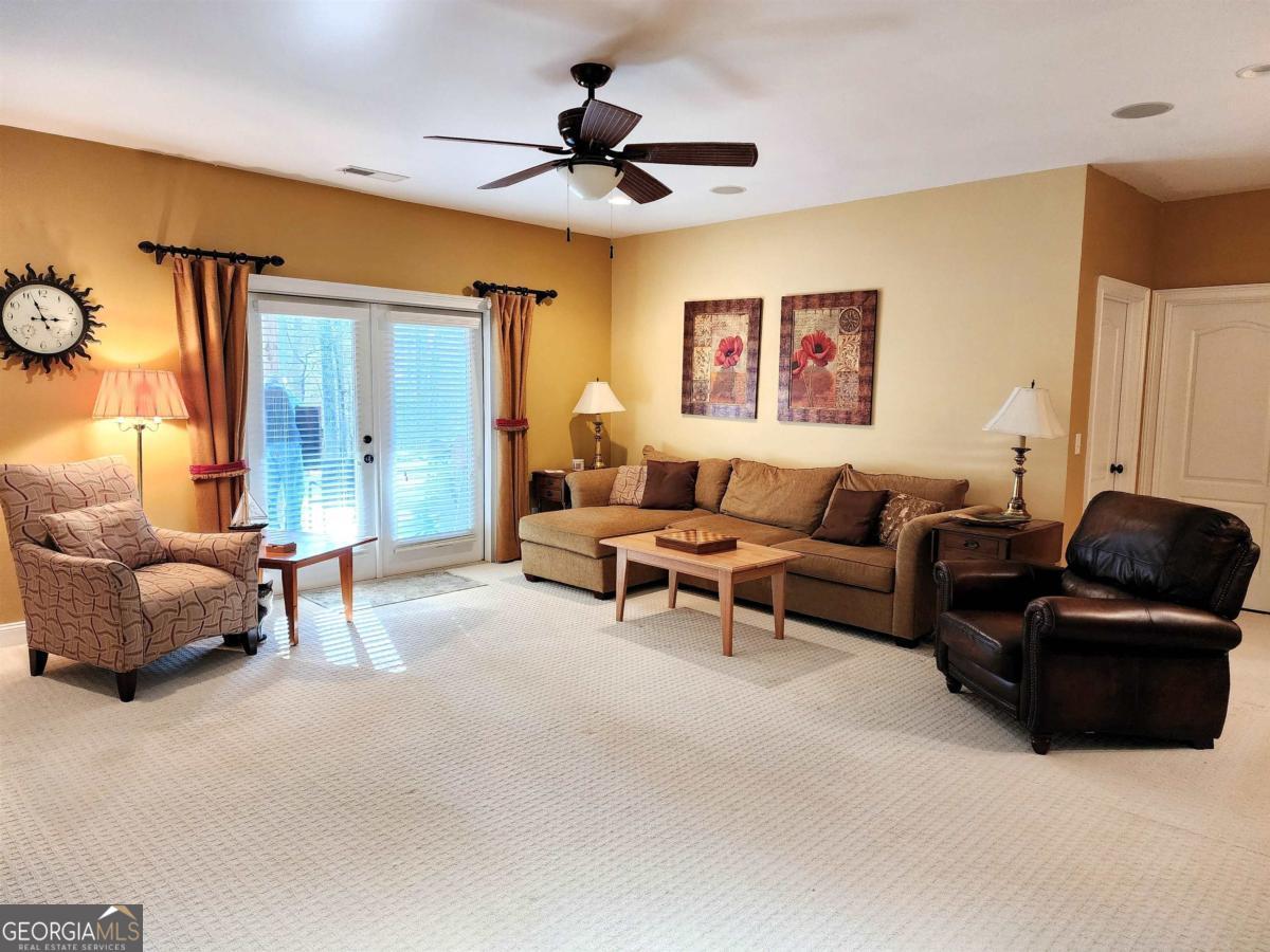 1091 Bouldercrest Way Greensboro GA 30642