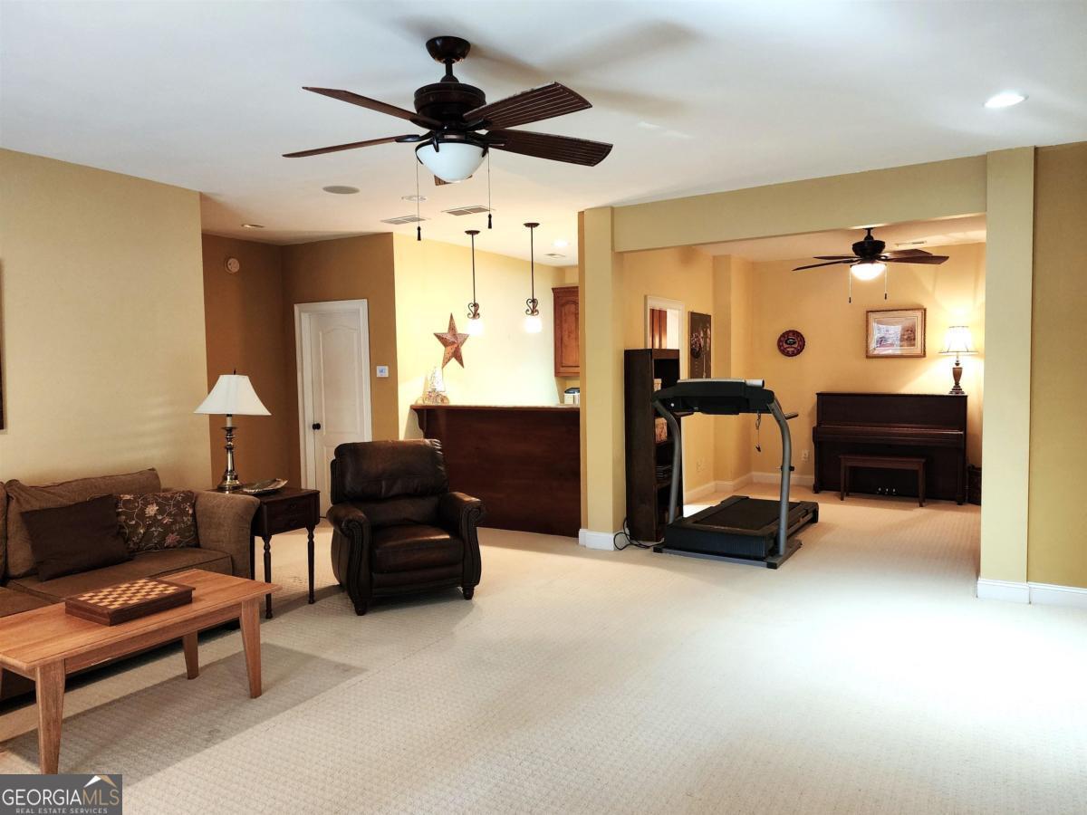 1091 Bouldercrest Way Greensboro GA 30642
