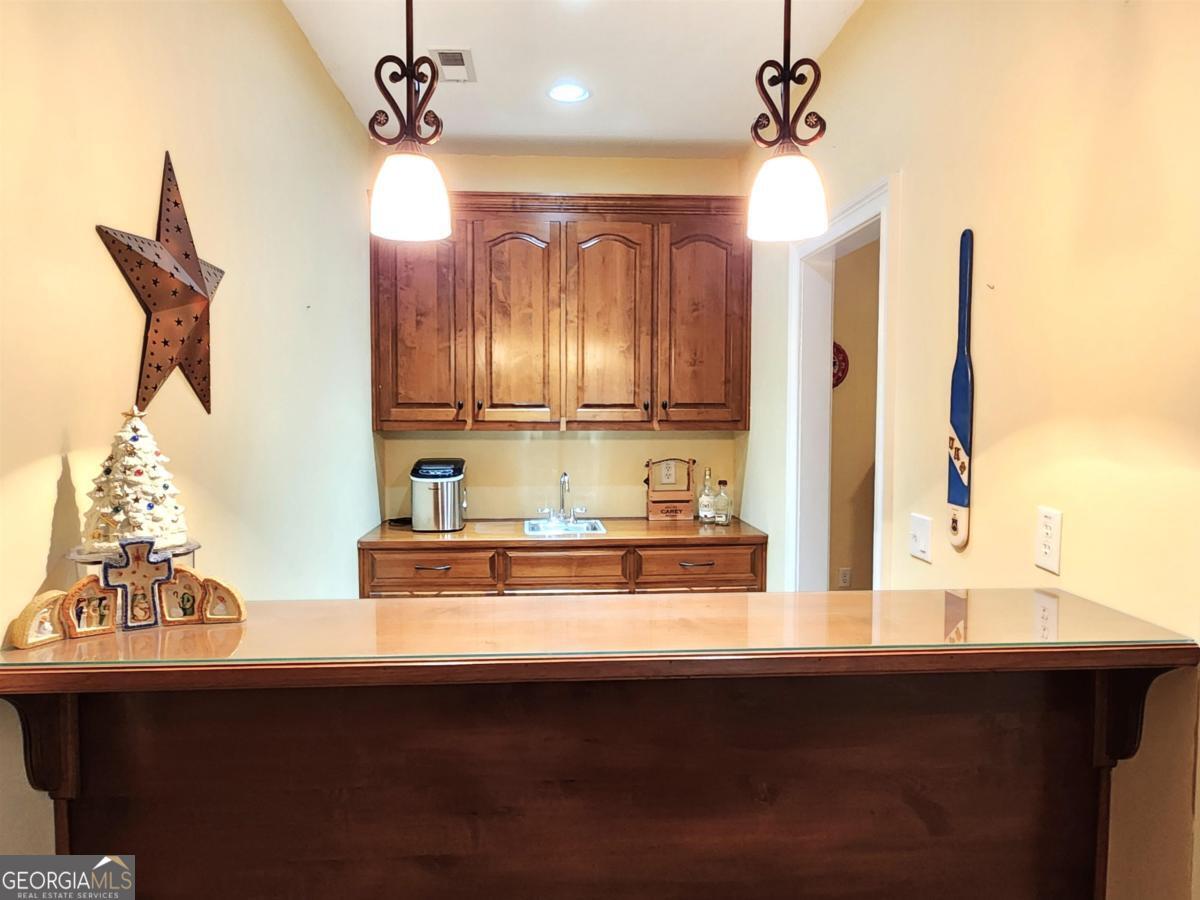 1091 Bouldercrest Way Greensboro GA 30642