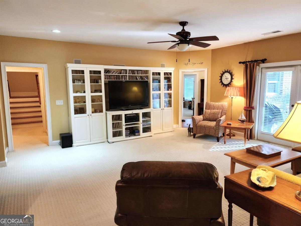 1091 Bouldercrest Way Greensboro GA 30642