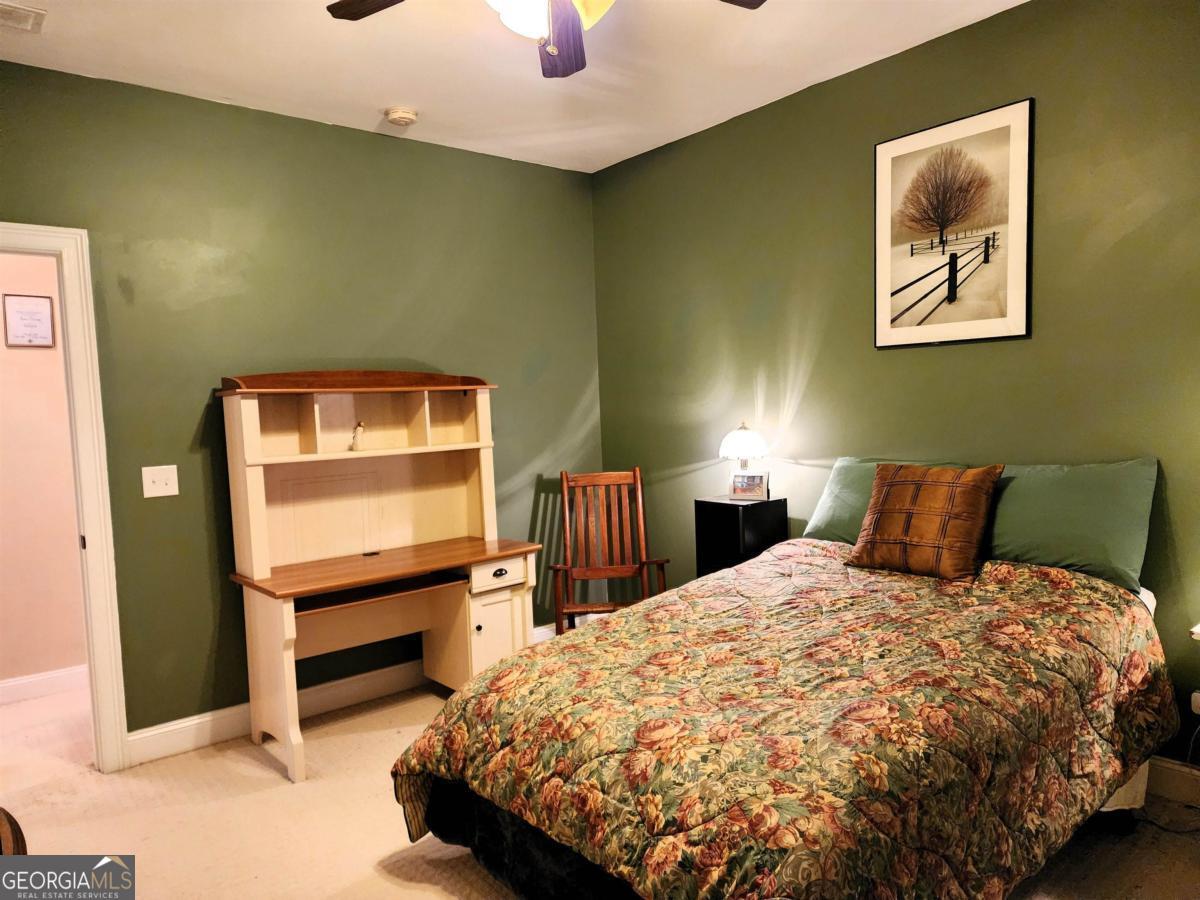 1091 Bouldercrest Way Greensboro GA 30642