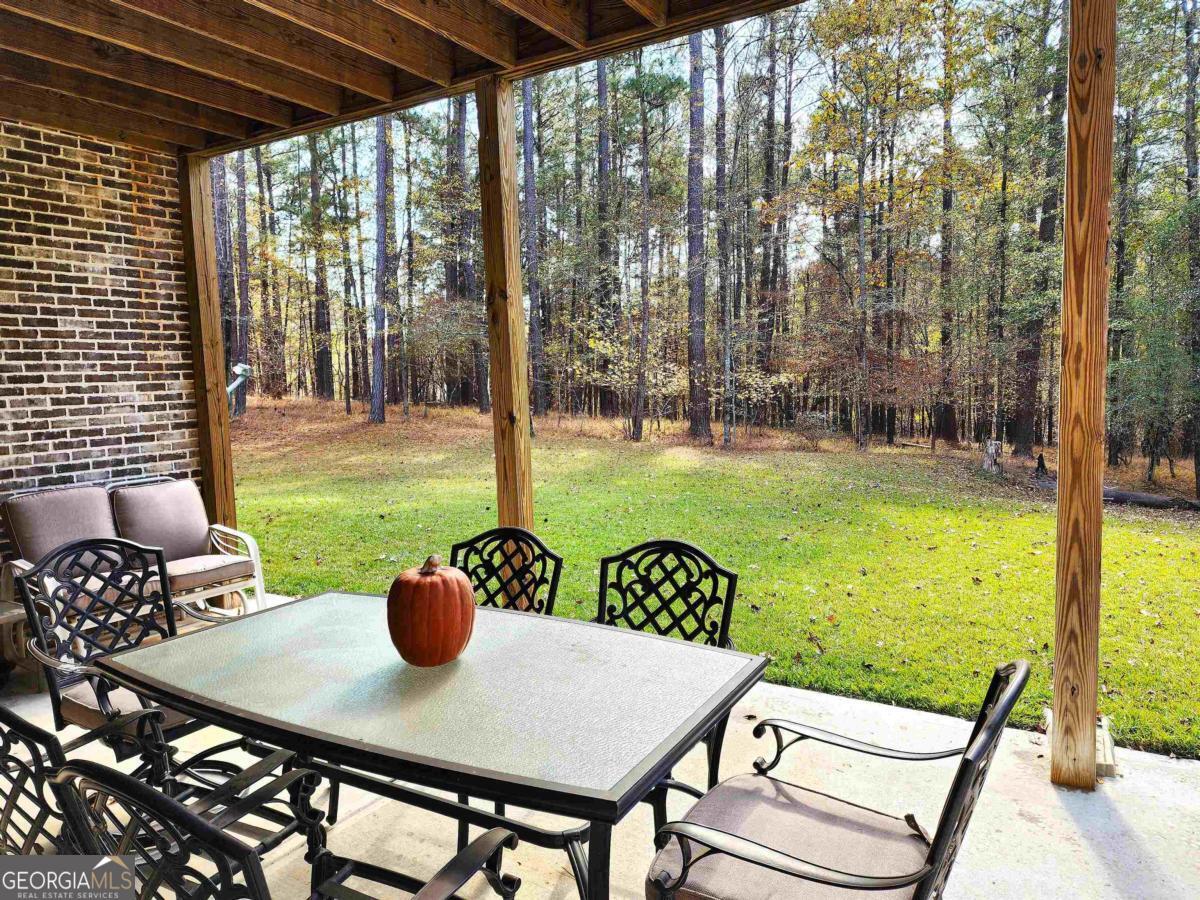 1091 Bouldercrest Way Greensboro GA 30642