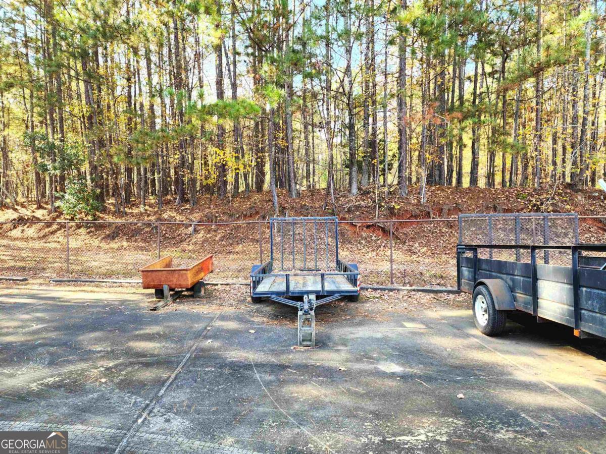 1091 Bouldercrest Way Greensboro GA 30642