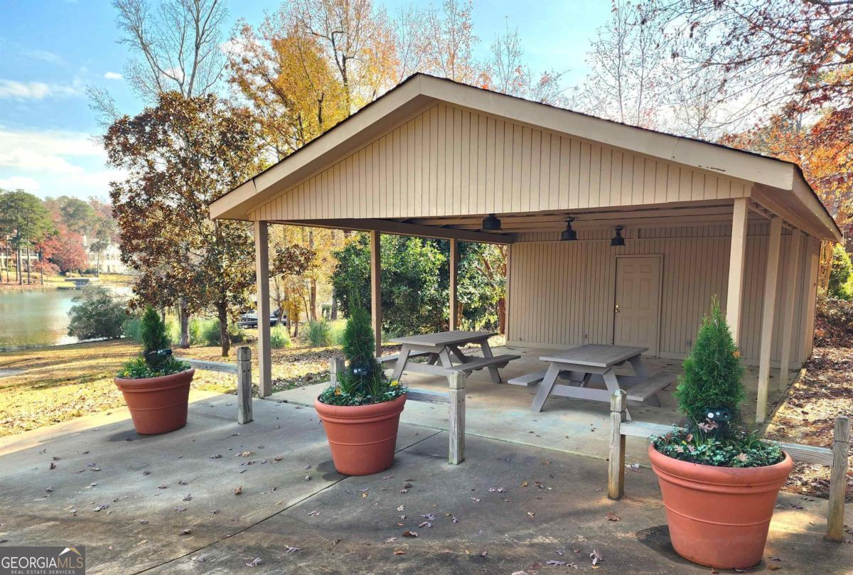 1091 Bouldercrest Way Greensboro GA 30642