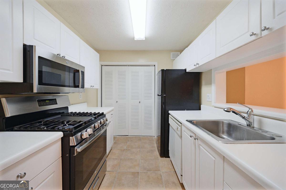 303 Summit North Drive NE Atlanta GA 30324