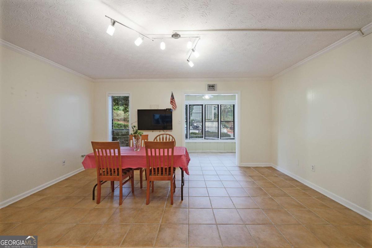 303 Summit North Drive NE Atlanta GA 30324