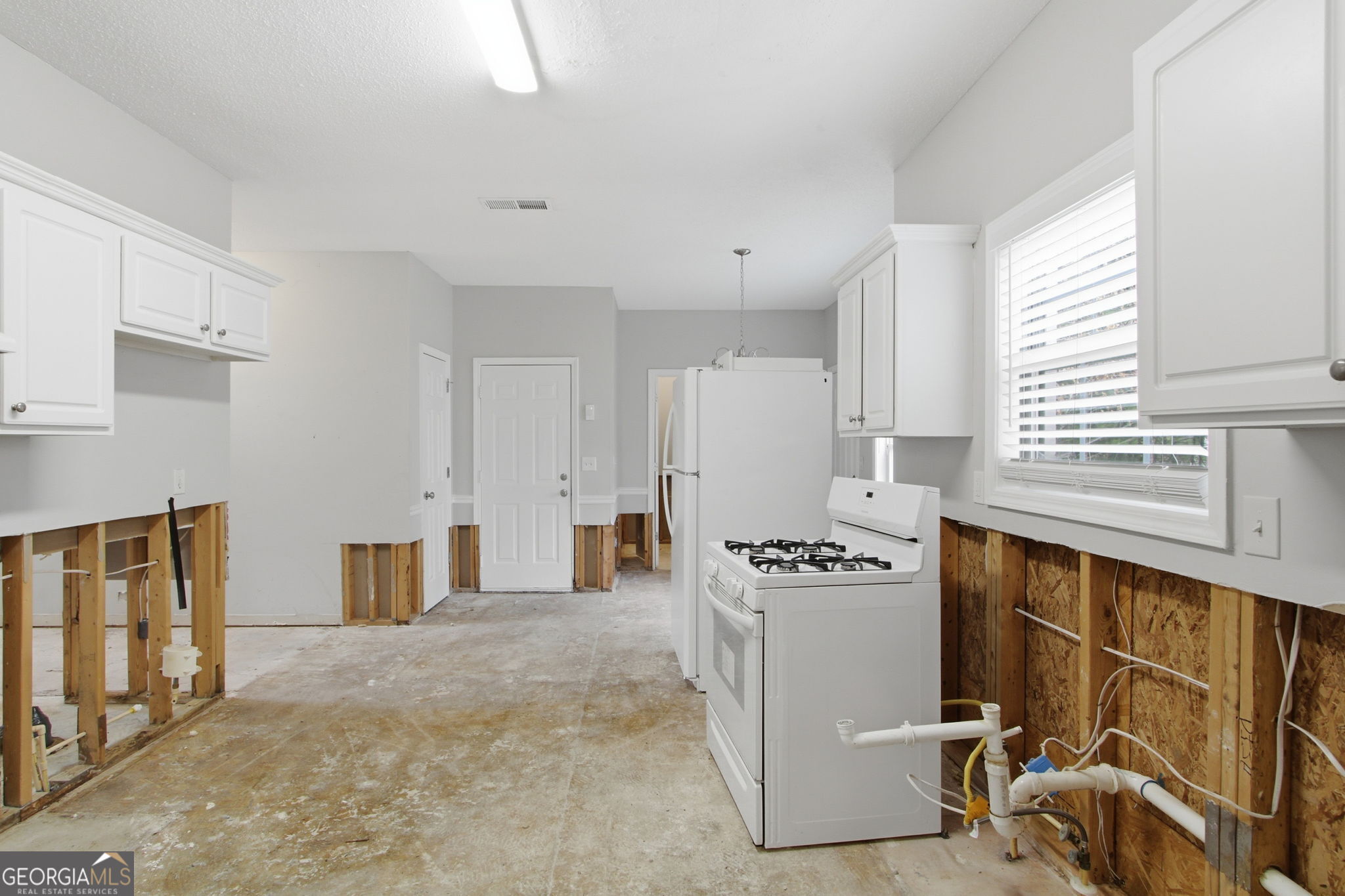 1593 Willow Wood Trace Atlanta GA 30349