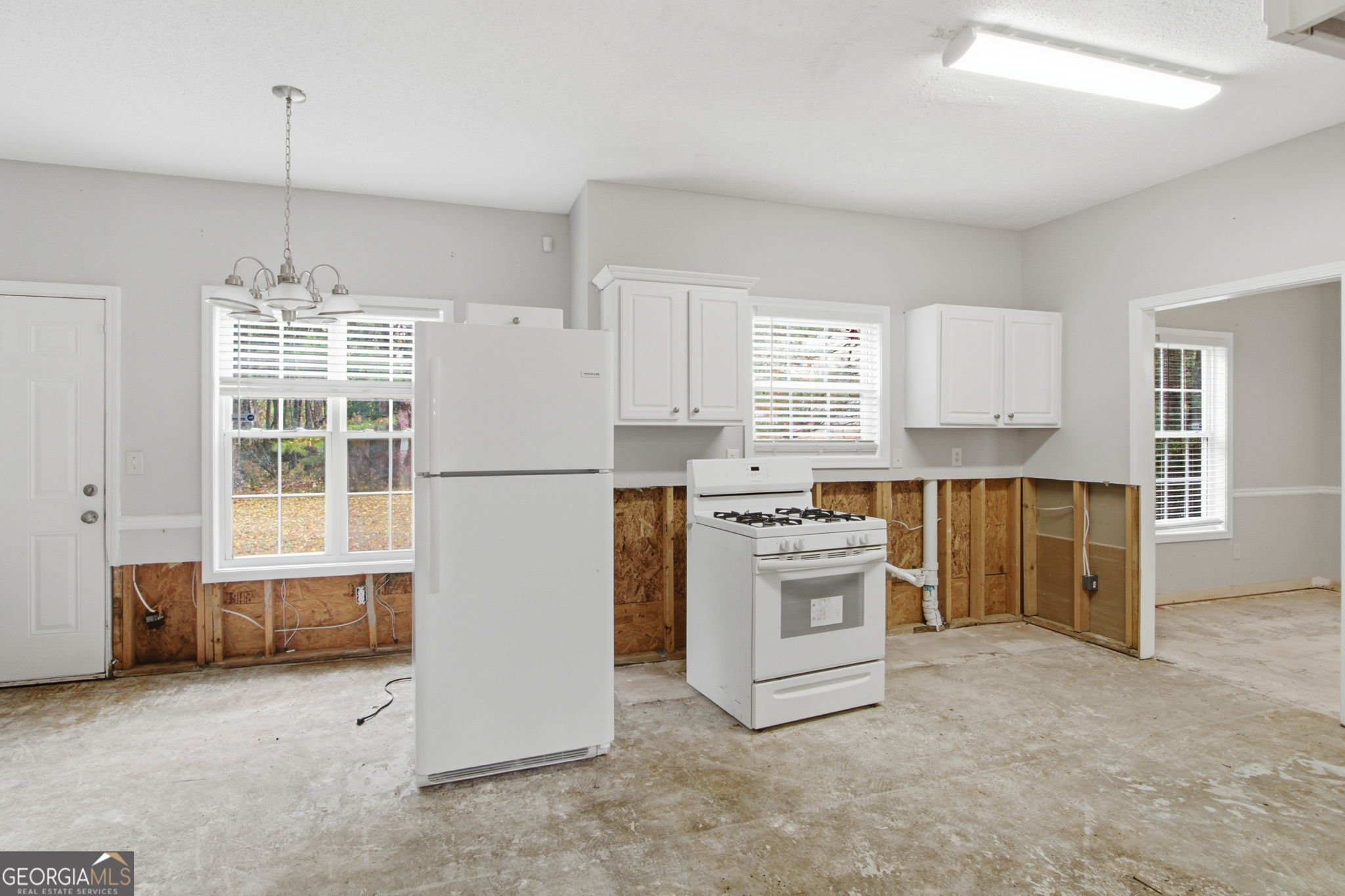 1593 Willow Wood Trace Atlanta GA 30349