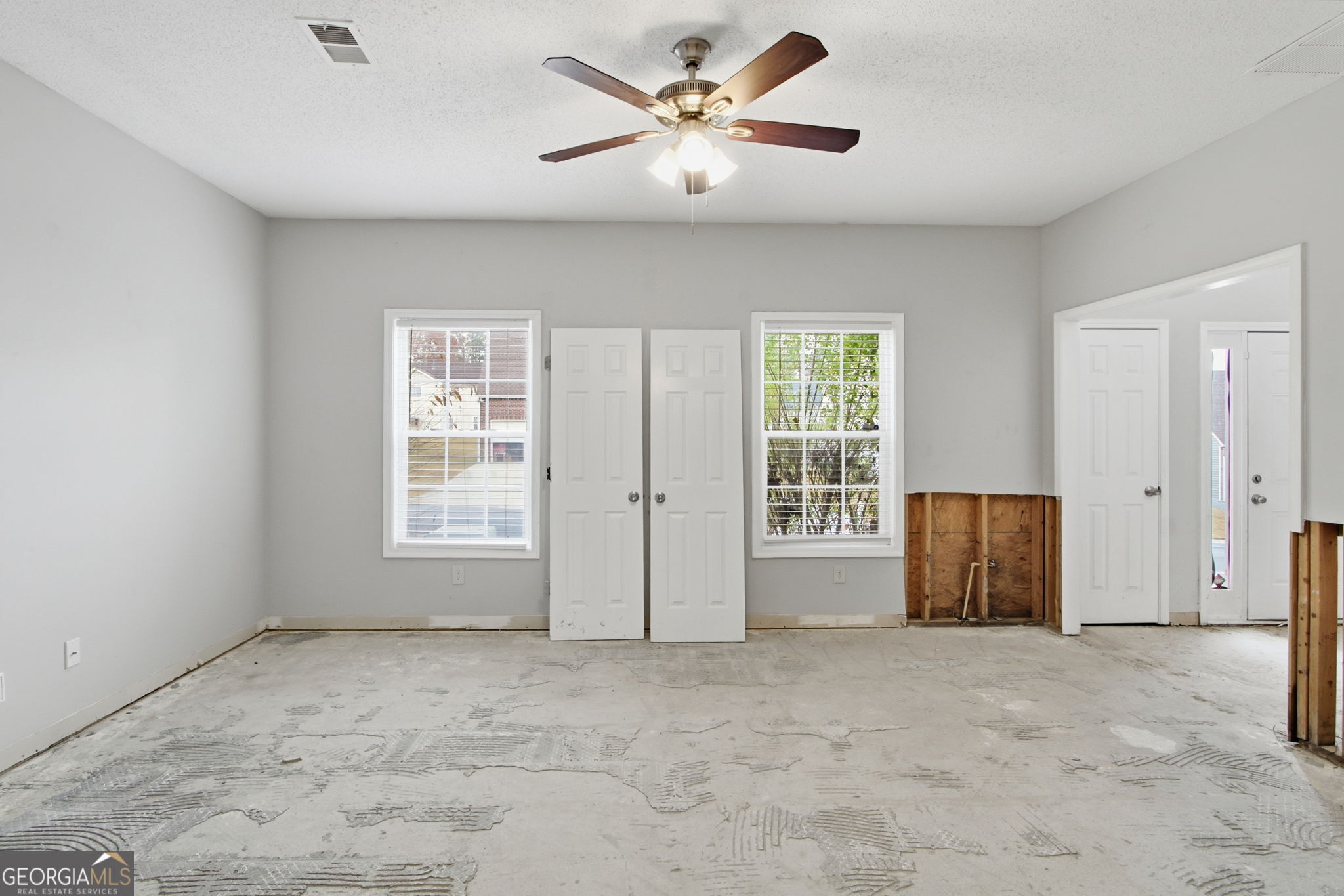 1593 Willow Wood Trace Atlanta GA 30349