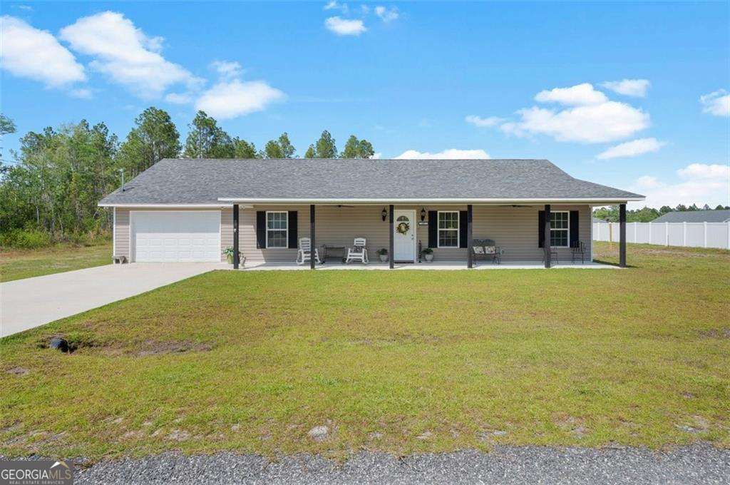 88 Hawks Landing Run Waynesville GA 31566
