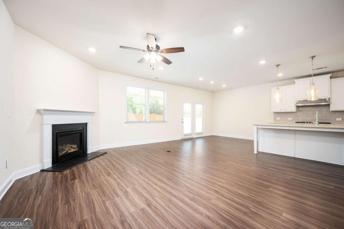 228 Gallant Fox Way Acworth GA 30102