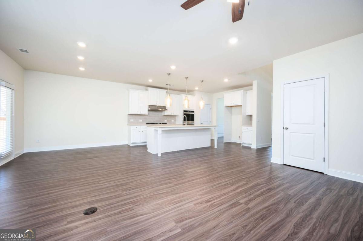 228 Gallant Fox Way Acworth GA 30102