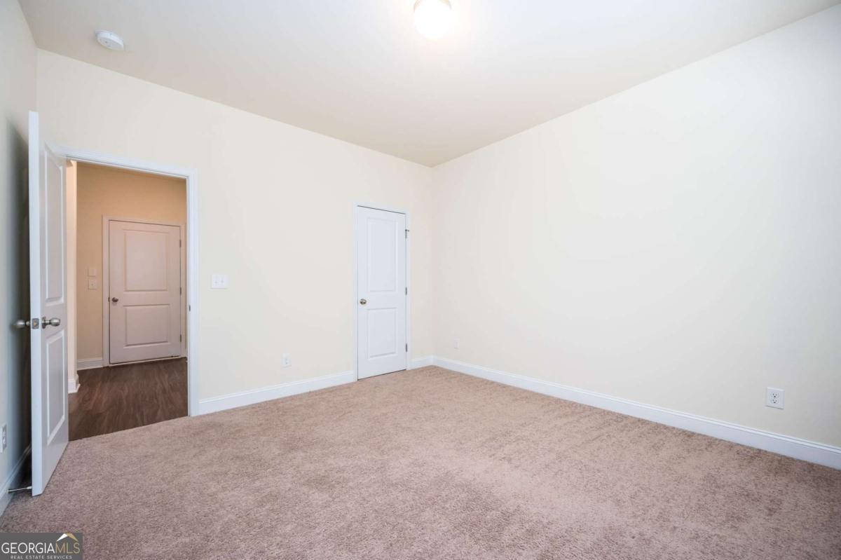 228 Gallant Fox Way Acworth GA 30102