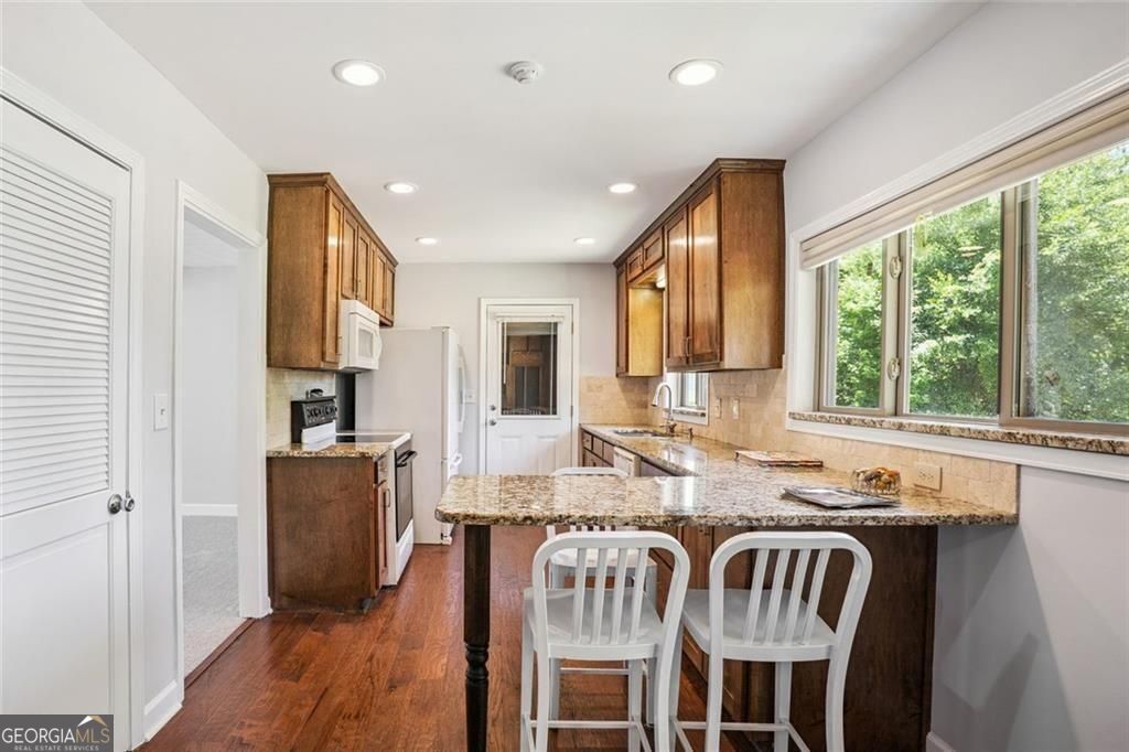 12 Windsor Way Newnan GA 30263