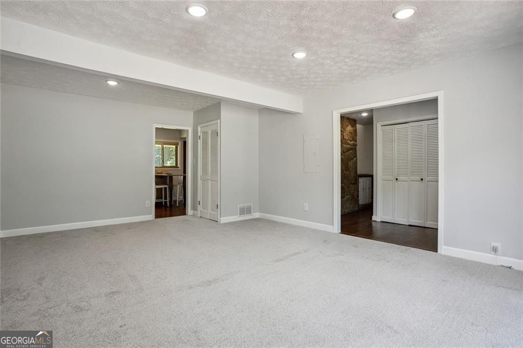 12 Windsor Way Newnan GA 30263