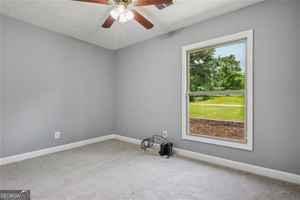12 Windsor Way Newnan GA 30263
