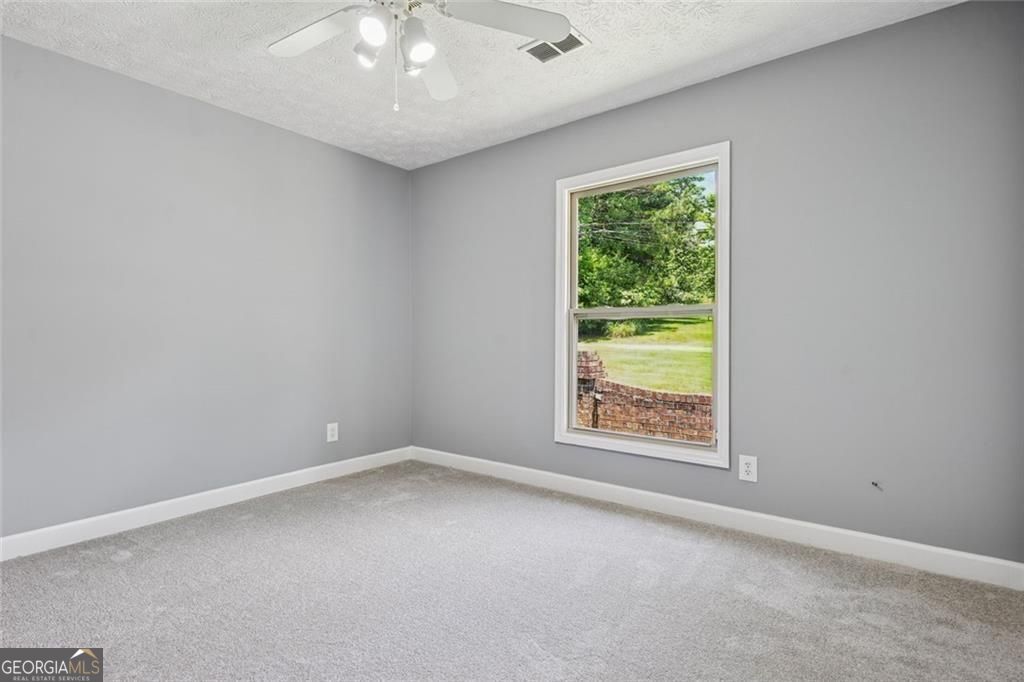 12 Windsor Way Newnan GA 30263
