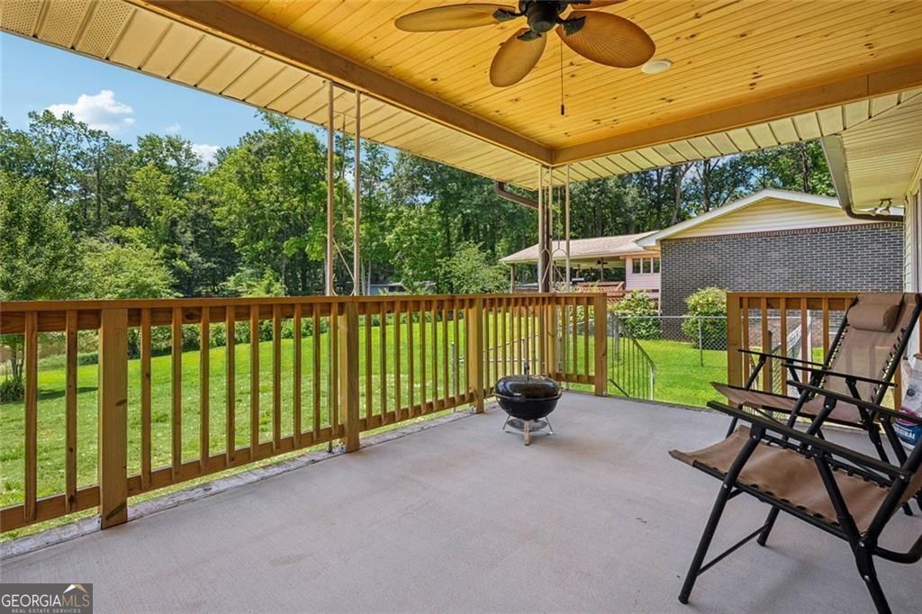 12 Windsor Way Newnan GA 30263