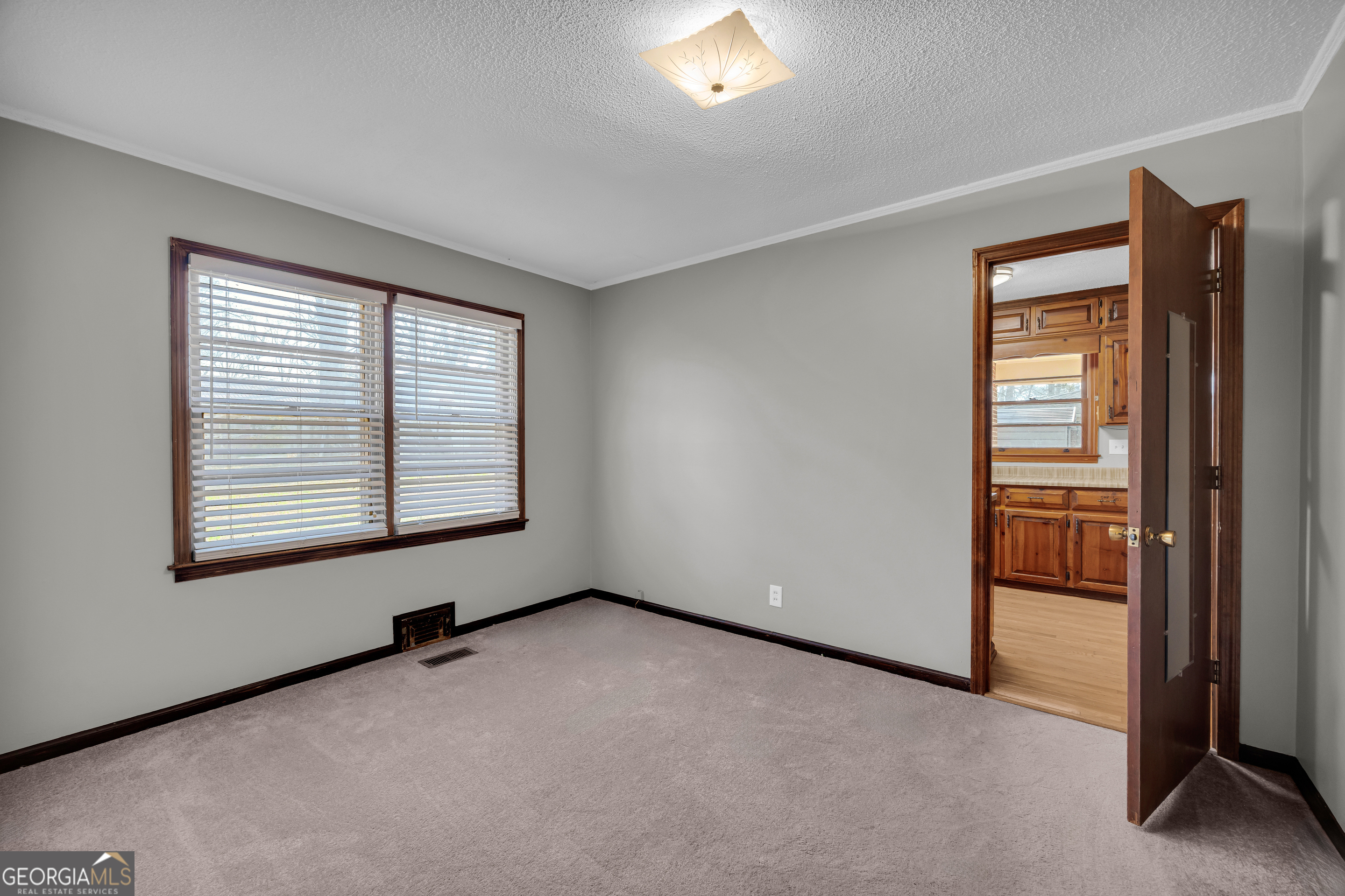 93 Hickory Circle Toccoa GA 30577