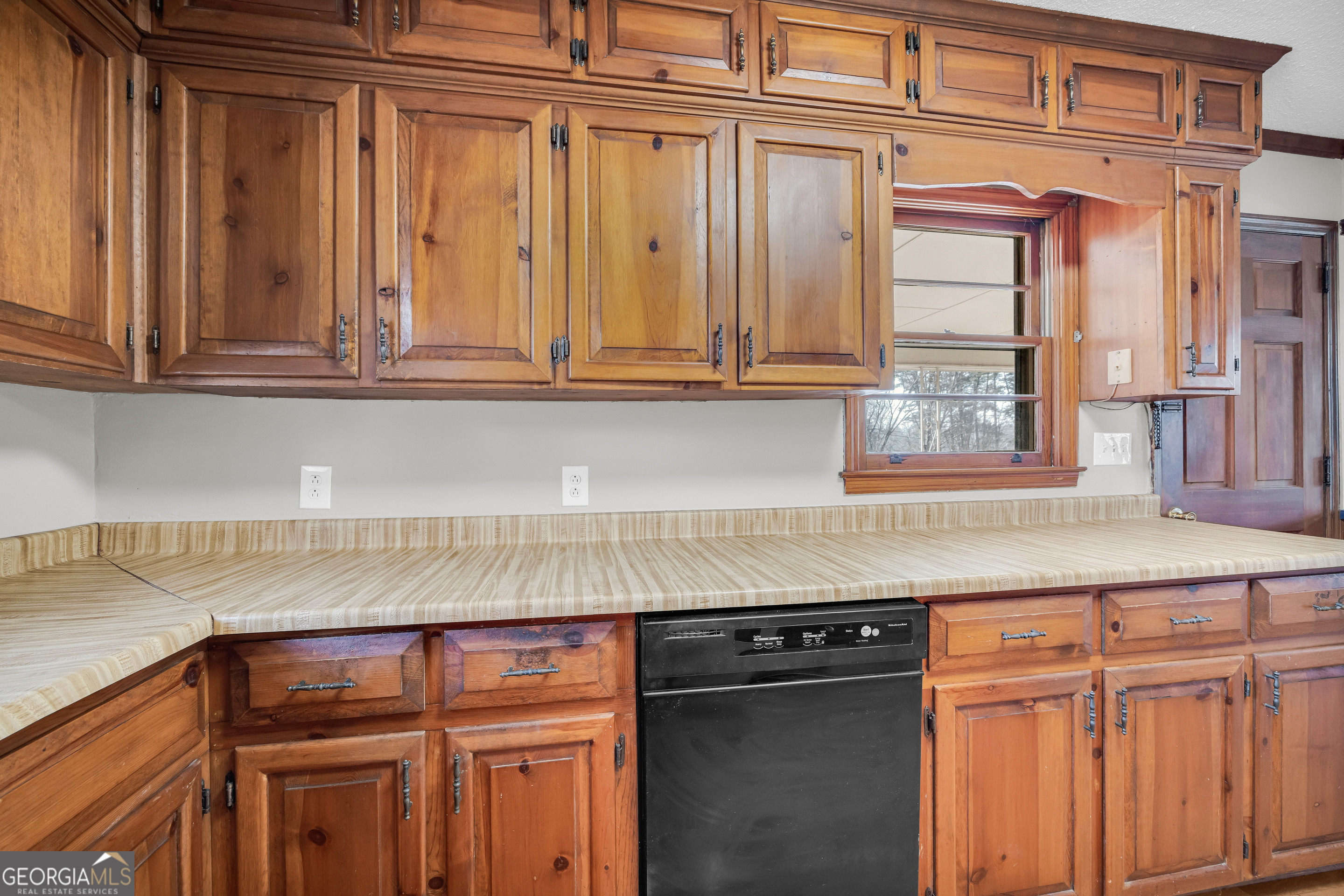 93 Hickory Circle Toccoa GA 30577
