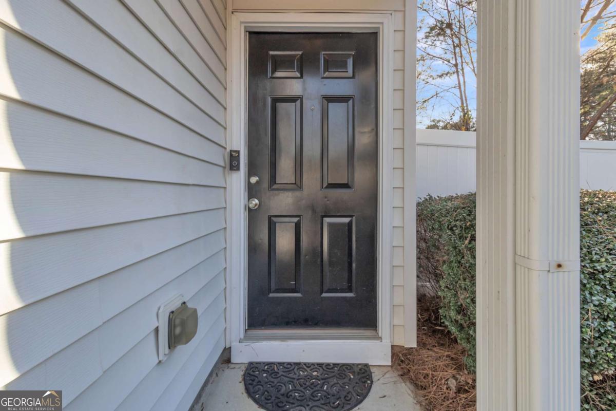 1050 Daventry Crossing Woodstock GA 30188