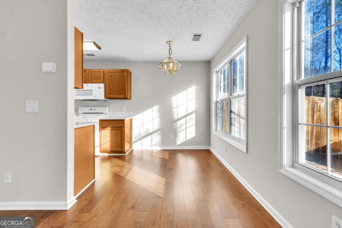 1050 Daventry Crossing Woodstock GA 30188