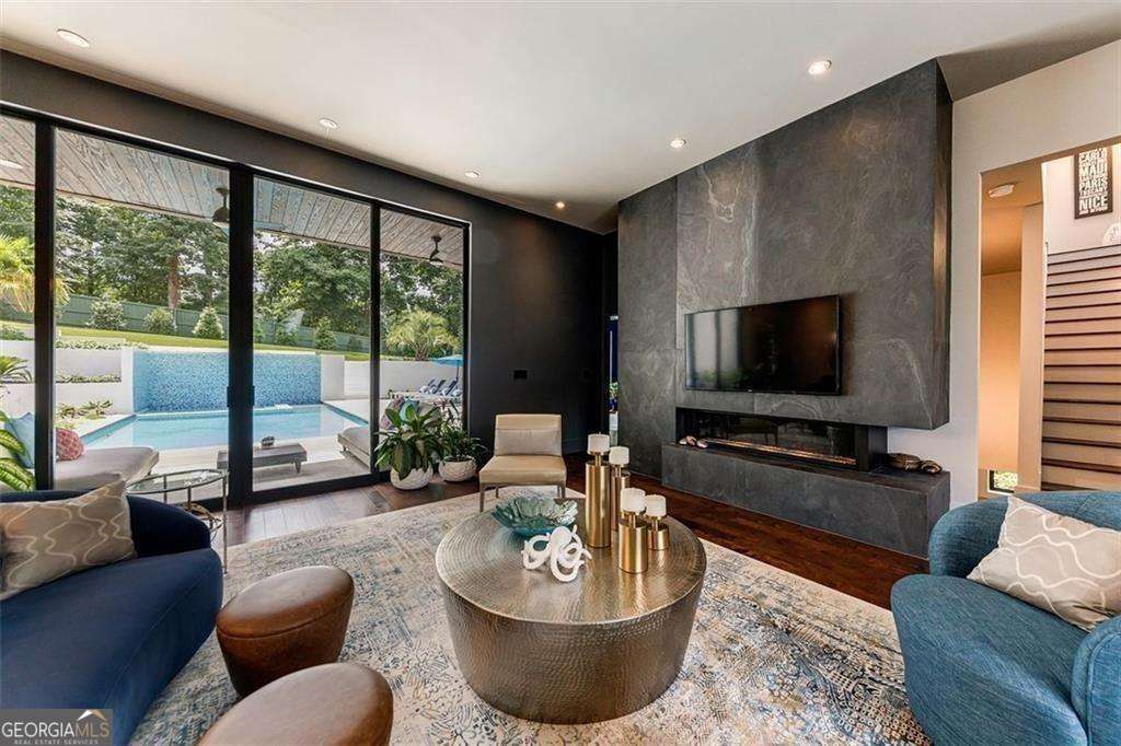 1263 Hopkins Terrace NE Atlanta GA 30324
