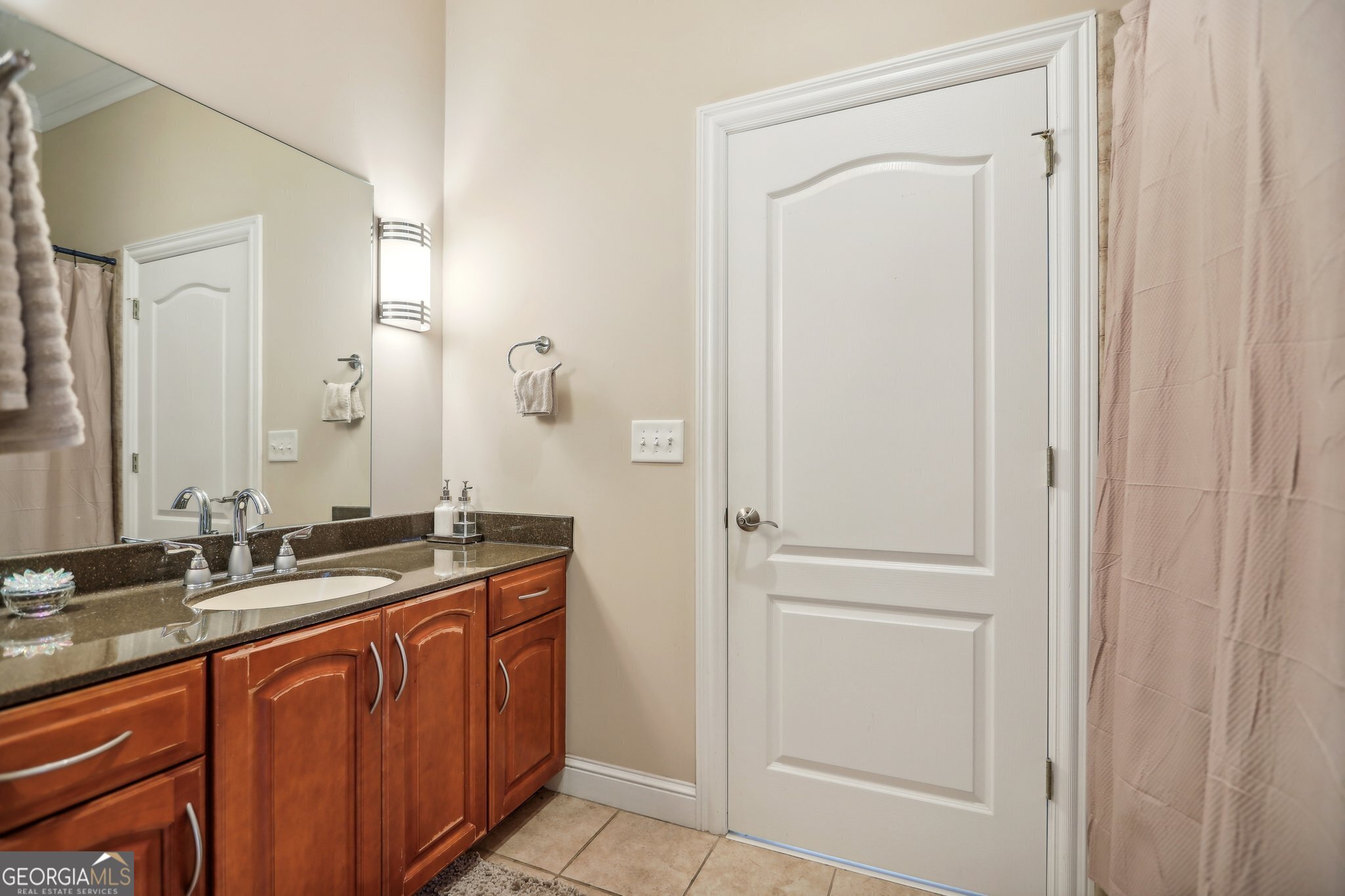 2915 Loch Lomond Drive Conyers GA 30094