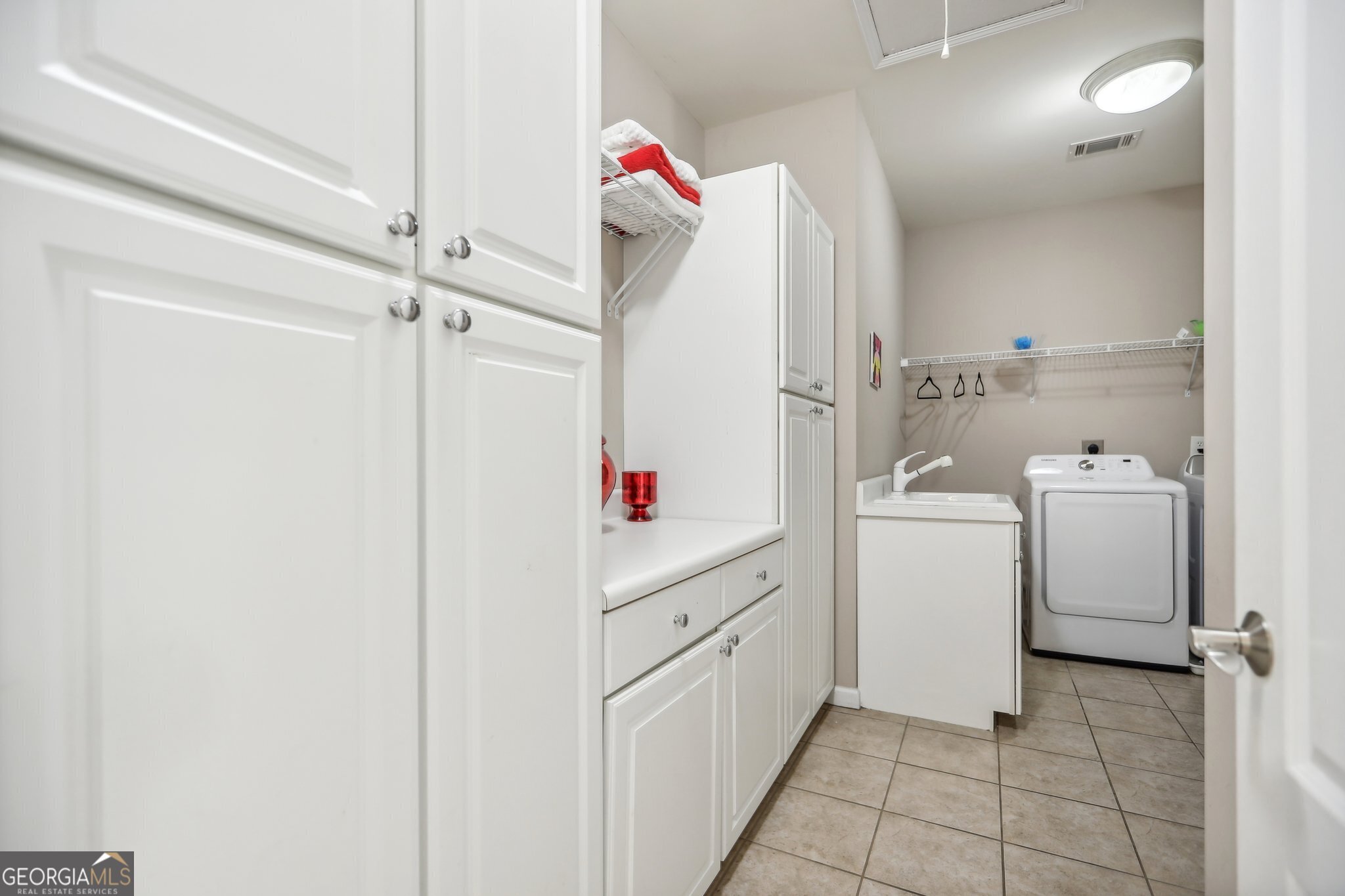 2915 Loch Lomond Drive Conyers GA 30094