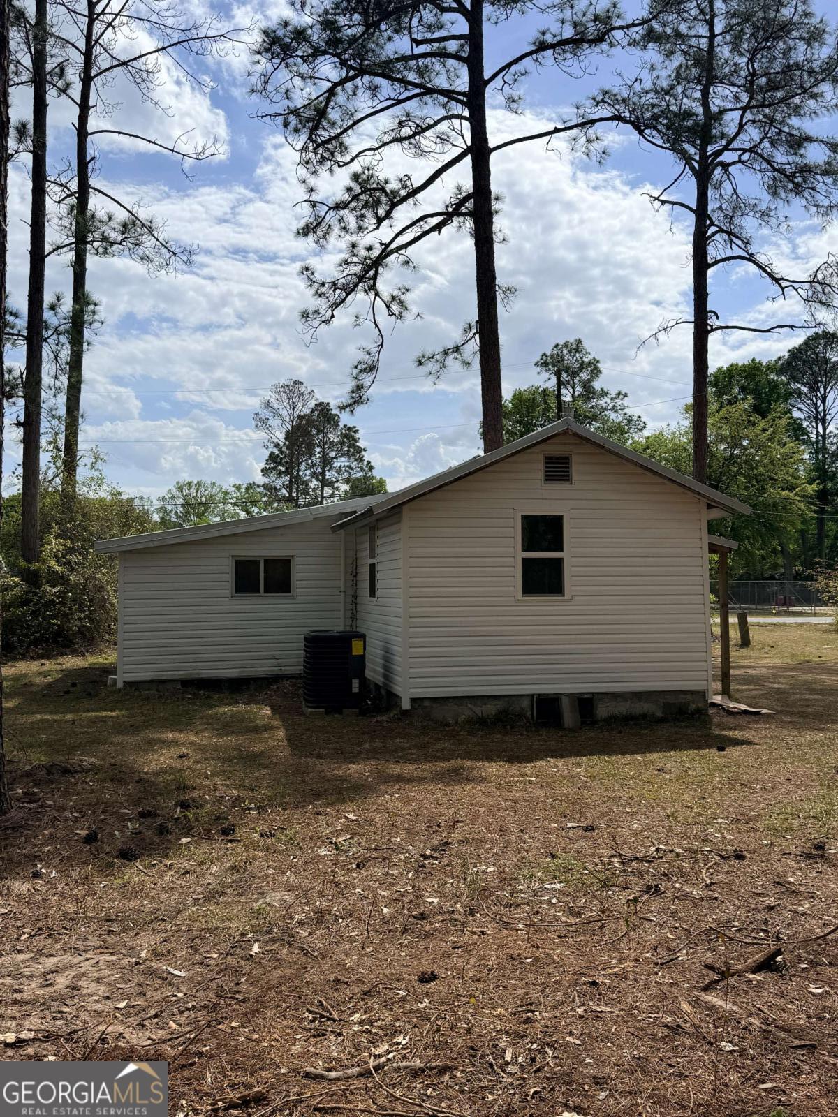 374 Patterson Street Baxley GA 31513